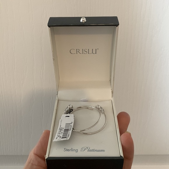 NWT Crislu sterling silver and crystal earrings. - Picture 6 of 8